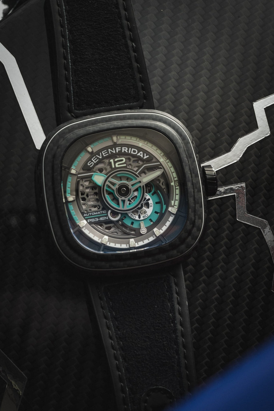 SEVENFRIDAY PS3/01 Jade Carbon - The Independent Collective