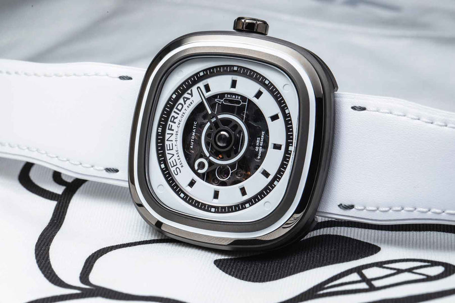 SEVENFRIDAY T1/05 White - The Independent Collective