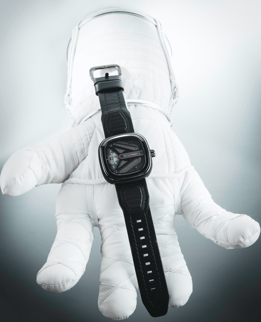 SEVENFRIDAY M3/01 SPACESHIP - The Independent Collective Watches