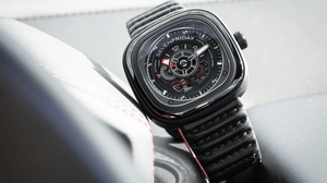 SEVENFRIDAY P3C/06: RACER III : LEATHER